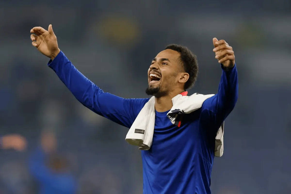 巴里：恩迪亚耶和萨拉赫球风不太一样，很难直接替代后者